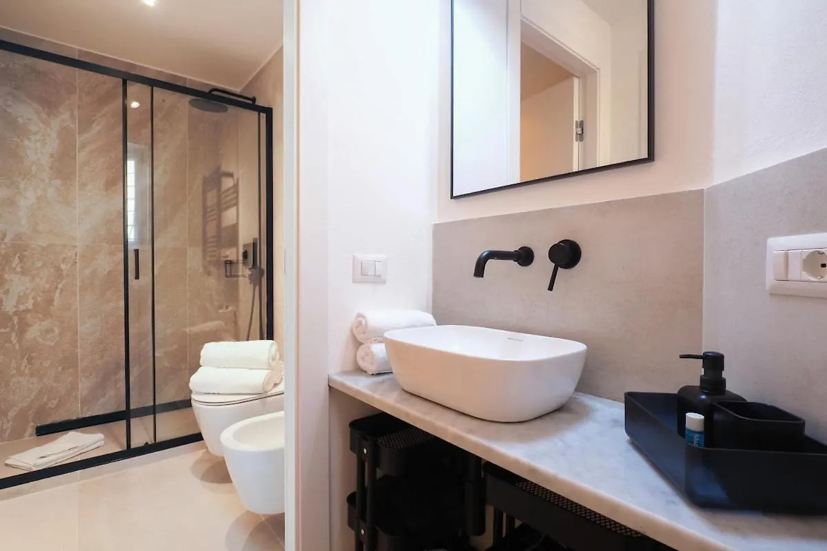 Modern Loft Just A Few Steps From Corso Como Milano 0*,